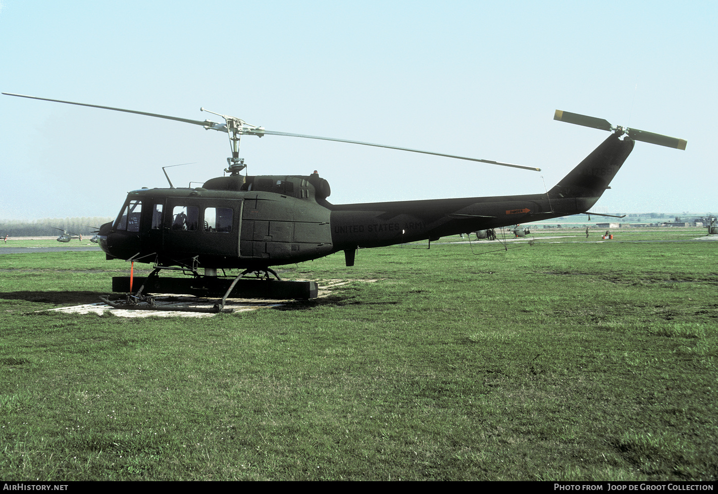 Aircraft Photo of 67-17691 / 0-17691 | Bell JUH-1H Iroquois | USA - Army | AirHistory.net #555062