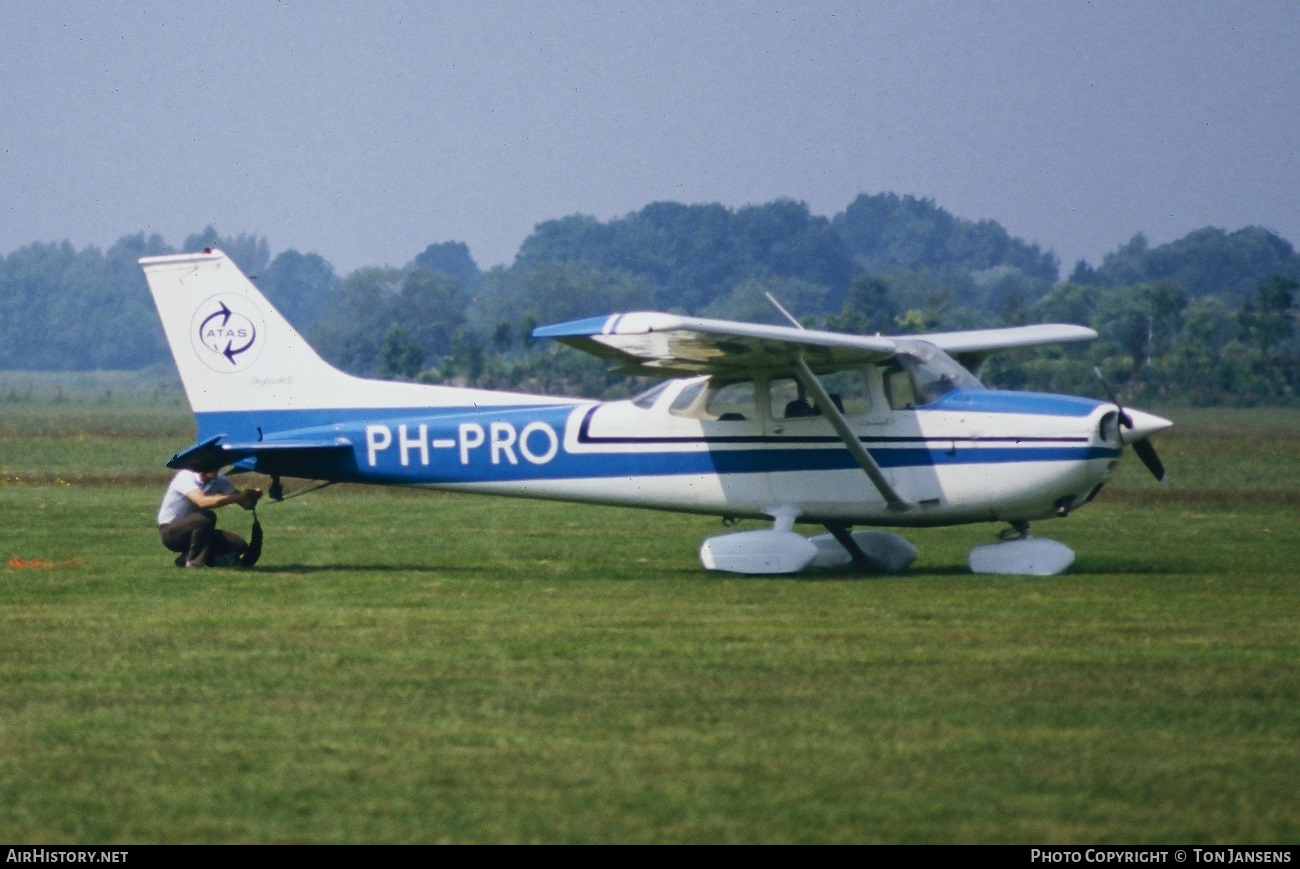 Aircraft Photo of PH-PRO | Reims F172M | ATAS - Air Towing Air Services | AirHistory.net #555095