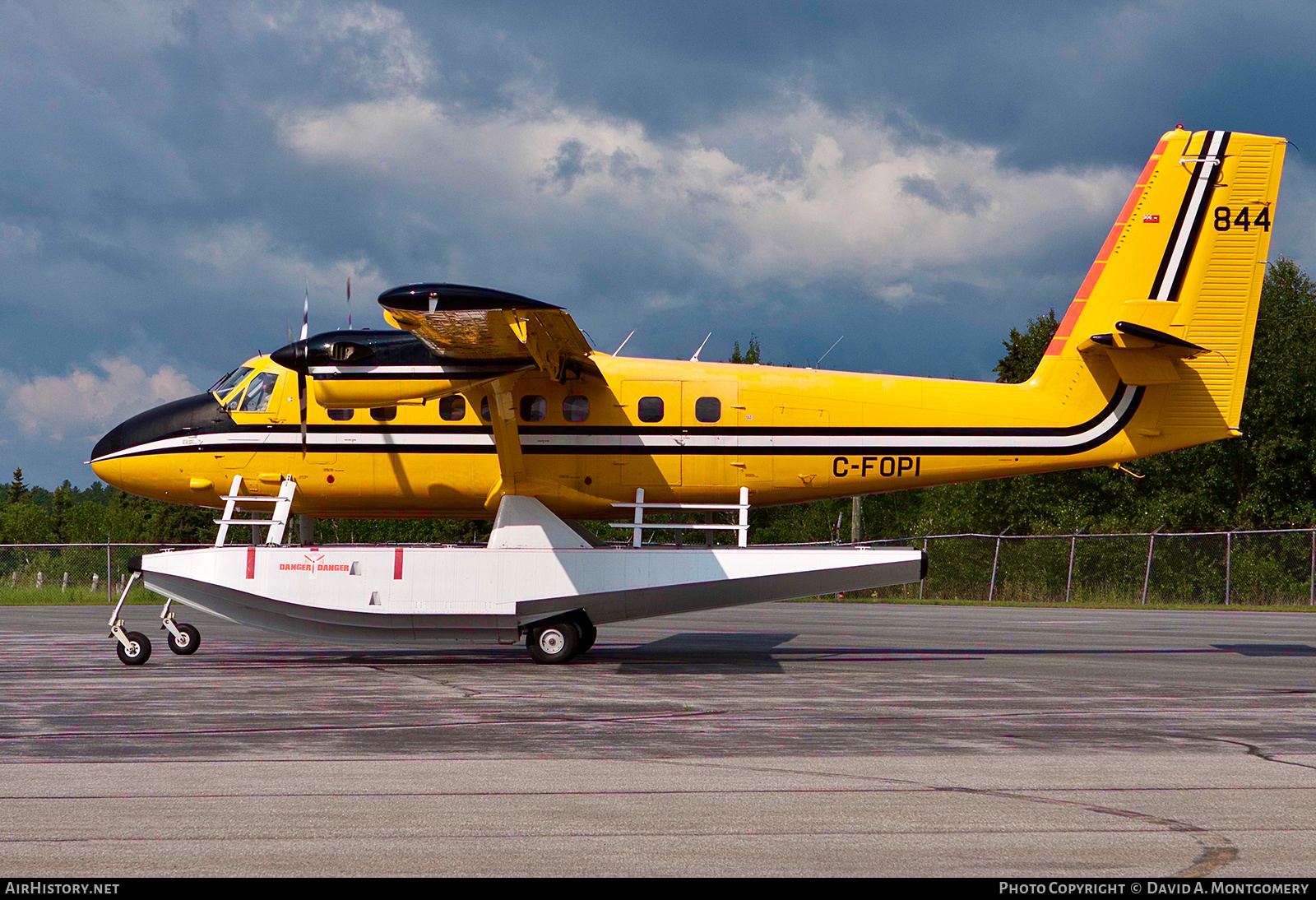 Aircraft Photo of C-FOPI | De Havilland Canada DHC-6-300 Twin Otter | AirHistory.net #555126