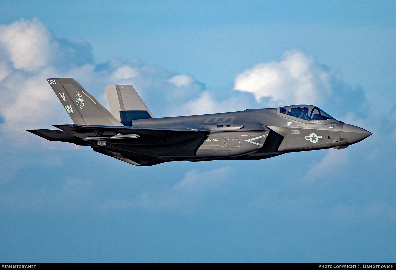 Aircraft Photo of 170092 | Lockheed Martin F-35C Lightning II | USA - Marines | AirHistory.net #555142