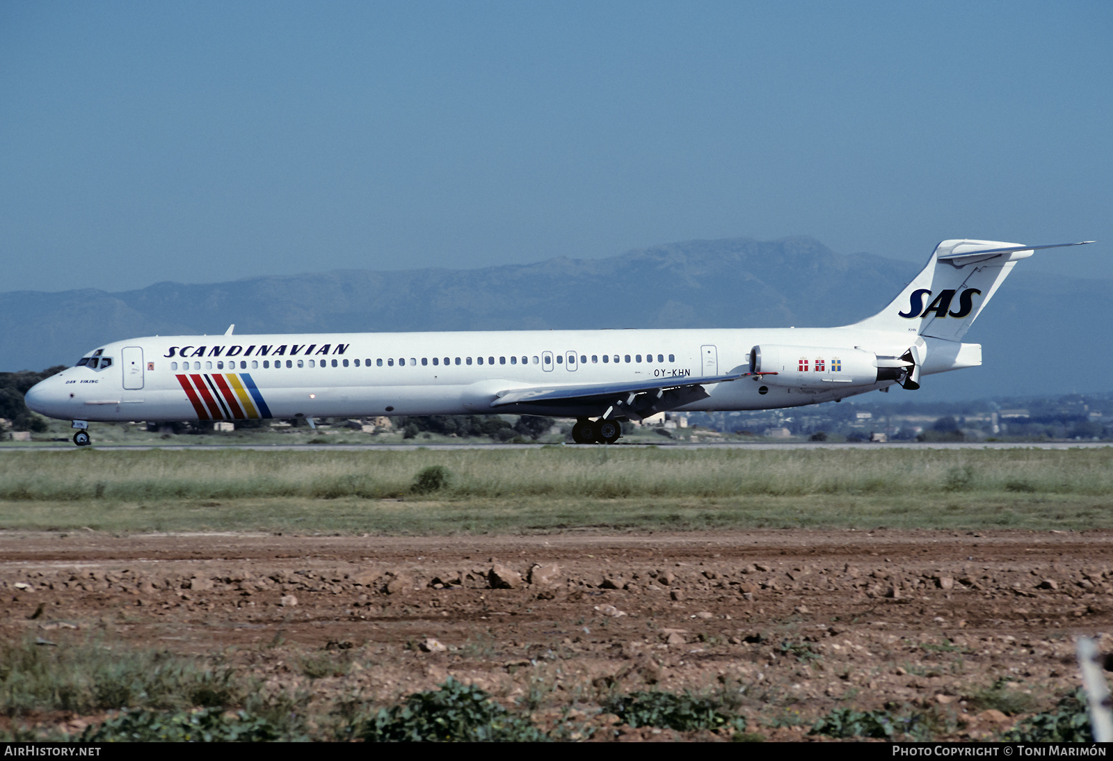 Aircraft Photo of OY-KHN | McDonnell Douglas MD-81 (DC-9-81) | Scandinavian Airlines - SAS | AirHistory.net #555158