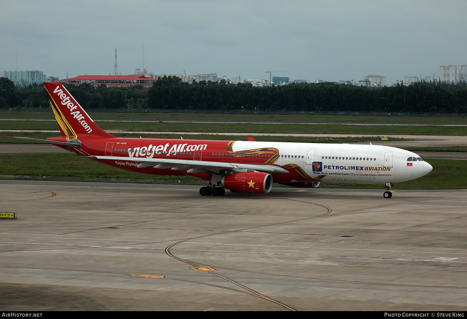 Aircraft Photo of VN-A810 | Airbus A330-343 | VietJet Air | AirHistory.net #555175