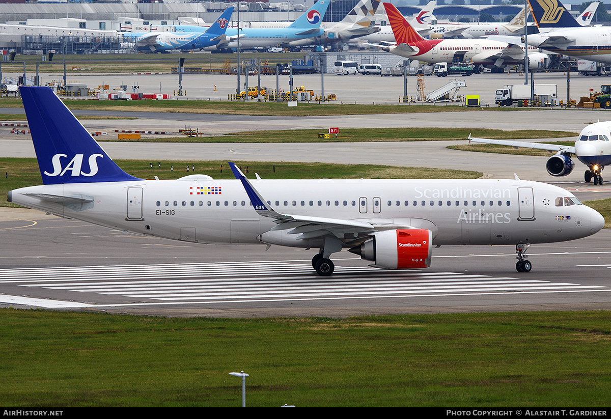Aircraft Photo of EI-SIG | Airbus A320-251N | Scandinavian Airlines - SAS | AirHistory.net #555212