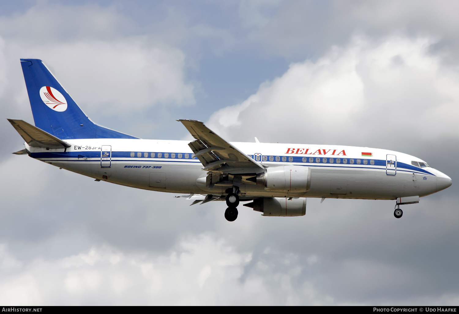 Aircraft Photo of EW-283PA | Boeing 737-3Q8 | Belavia | AirHistory.net #555241