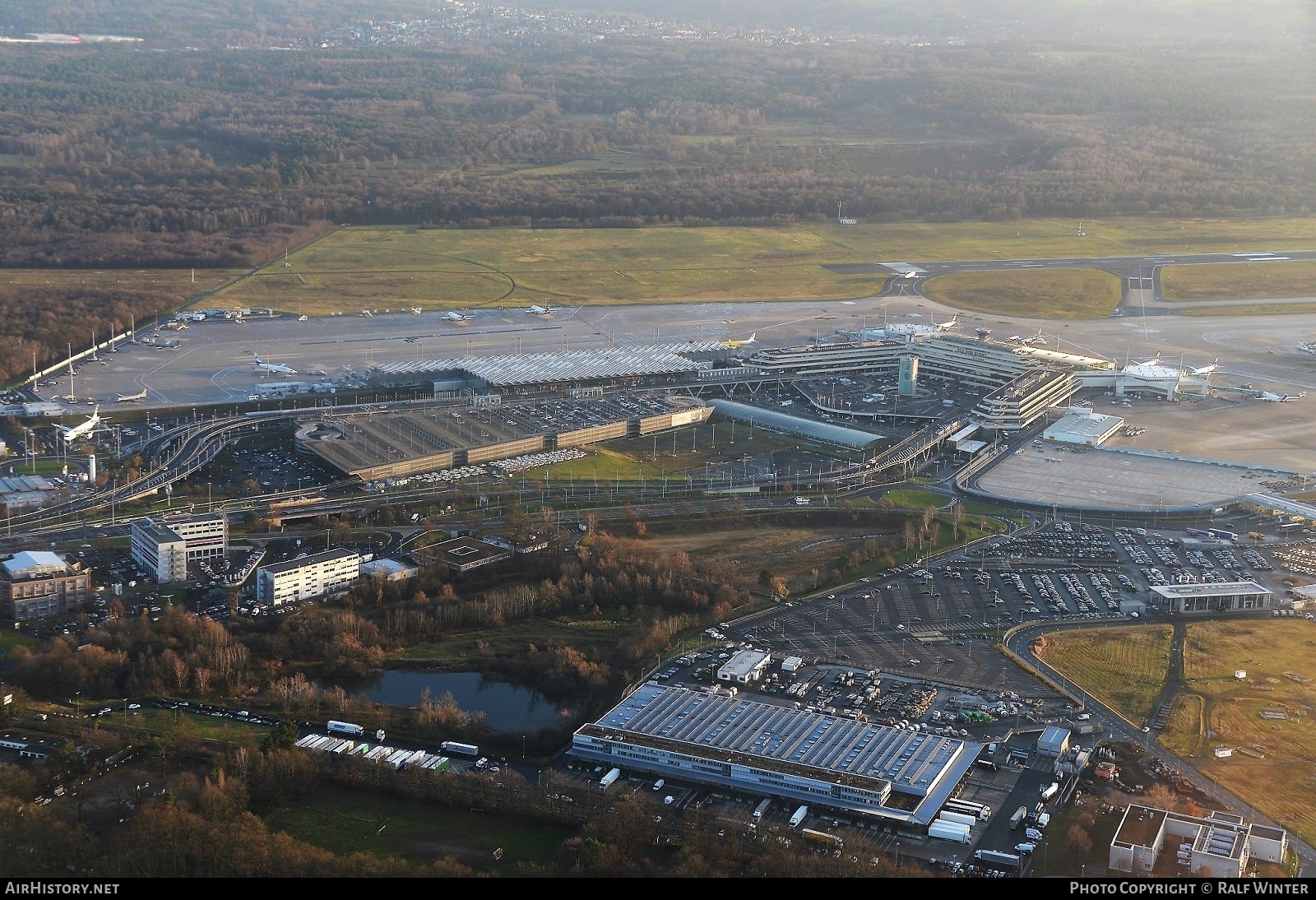 Airport photo of Cologne / Bonn (EDDK / CGN) in Germany | AirHistory.net #555291