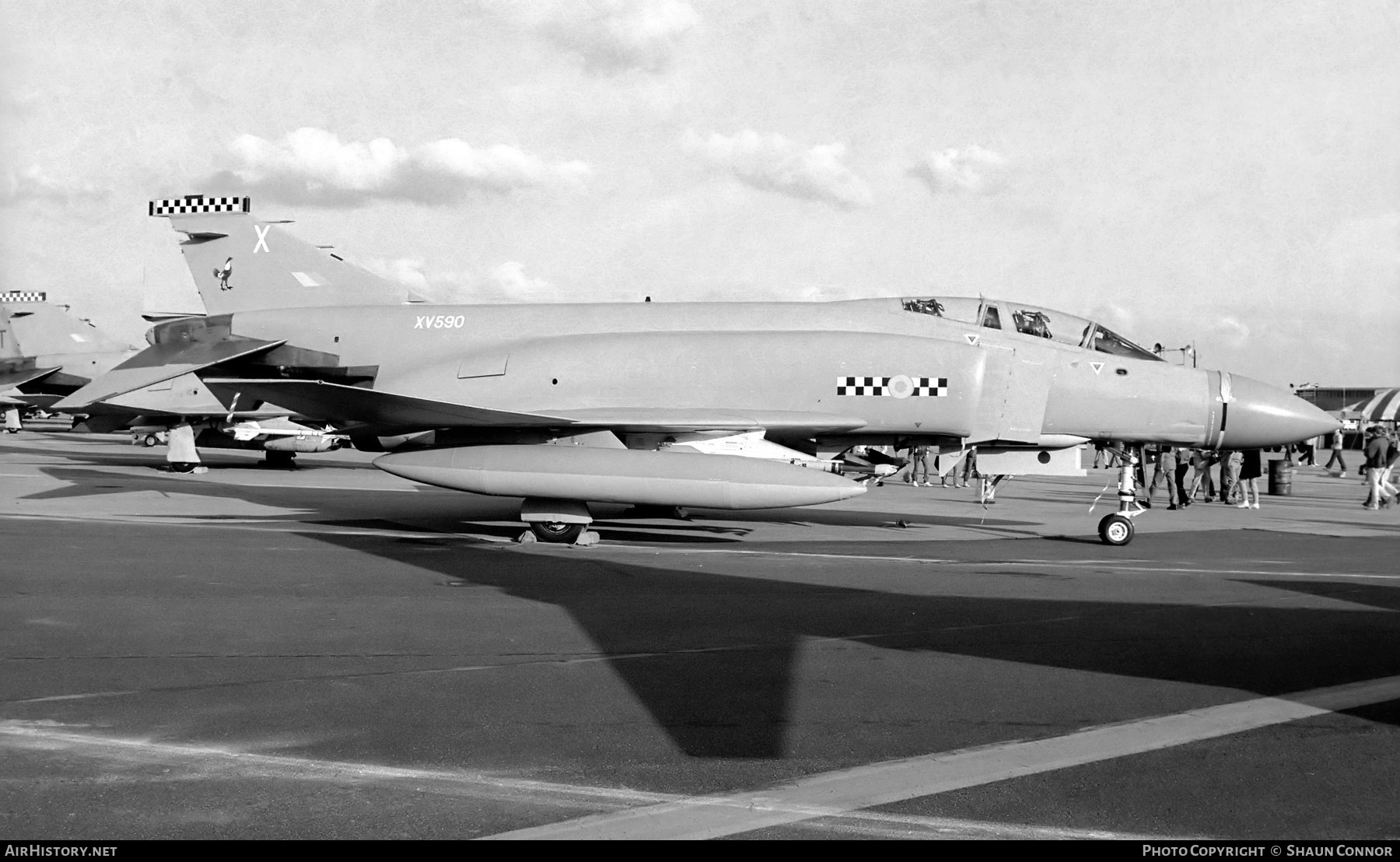 Aircraft Photo of XV590 | McDonnell Douglas F-4K Phantom FG1 | UK - Air Force | AirHistory.net #555333