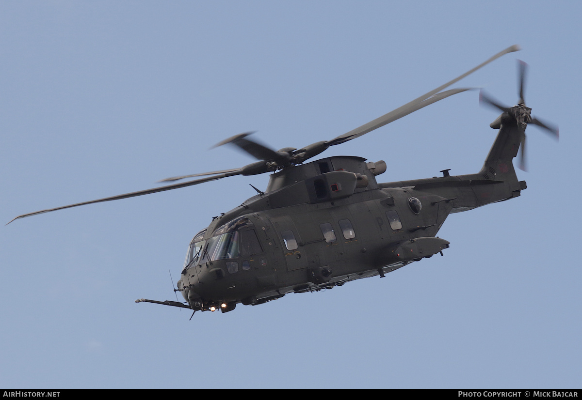 Aircraft Photo of ZJ131 | EHI EH101-411 Merlin HC3 | UK - Air Force | AirHistory.net #555365