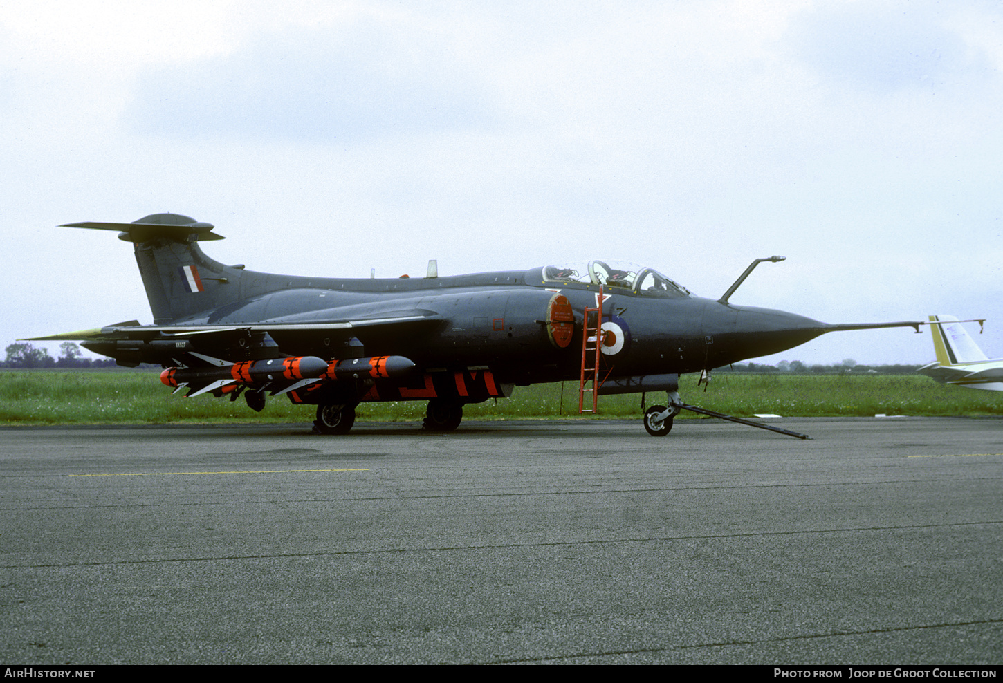 Aircraft Photo of XK527 | Blackburn Buccaneer S.2D | UK - Air Force | AirHistory.net #555435