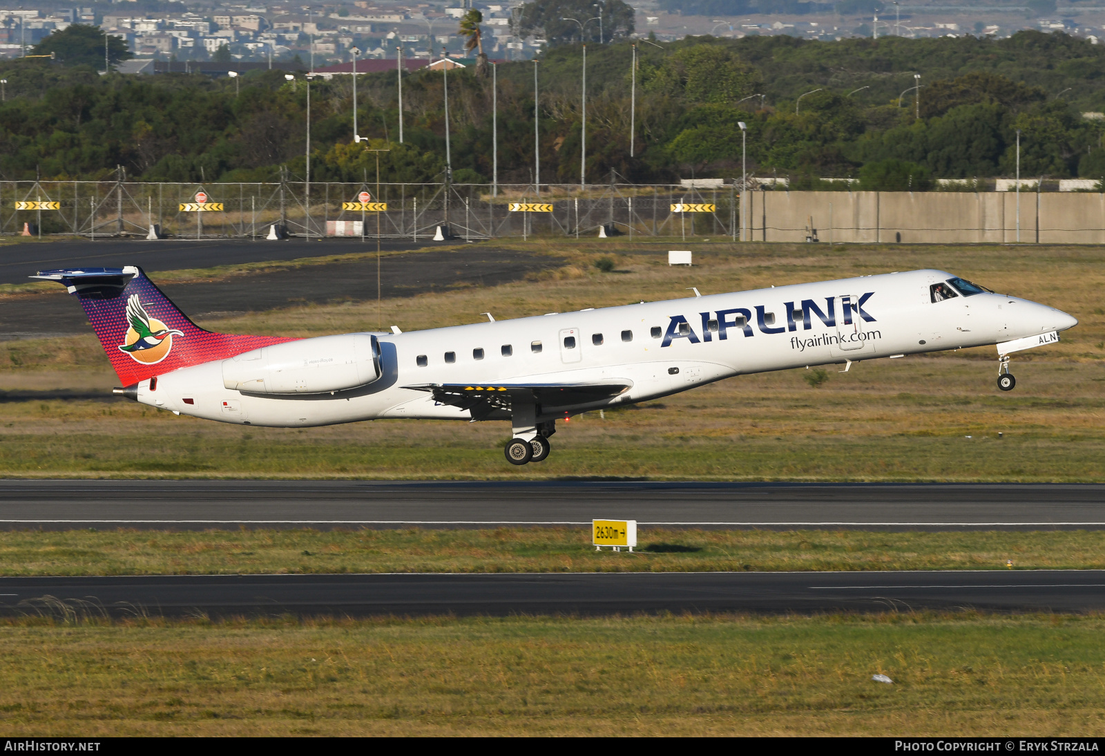 Aircraft Photo of ZS-ALN | Embraer ERJ-140LR (EMB-135KL) | Airlink | AirHistory.net #555488