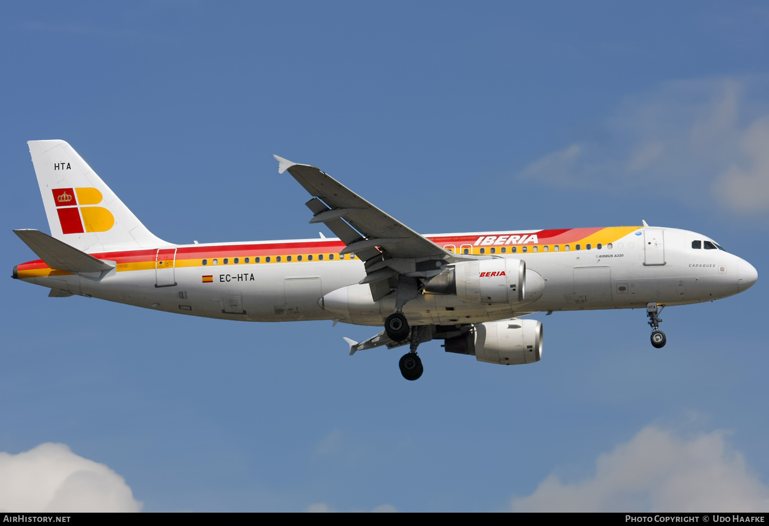 Aircraft Photo of EC-HTA | Airbus A320-214 | Iberia | AirHistory.net #555522
