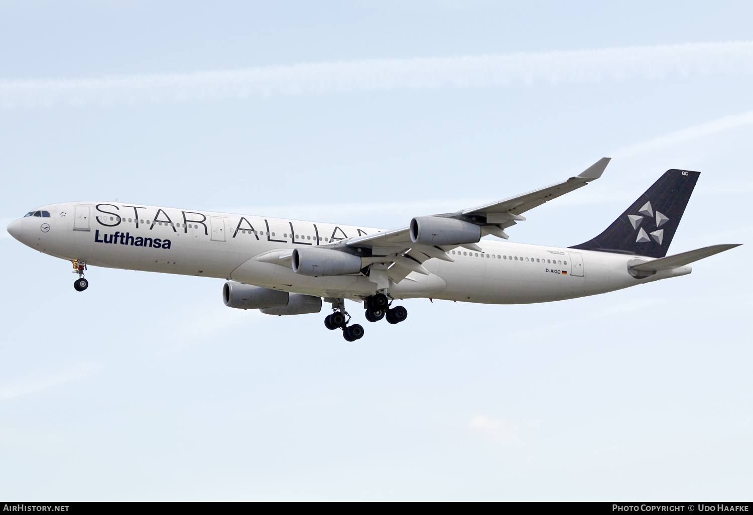 Aircraft Photo of D-AIGC | Airbus A340-311 | Lufthansa | AirHistory.net #555561