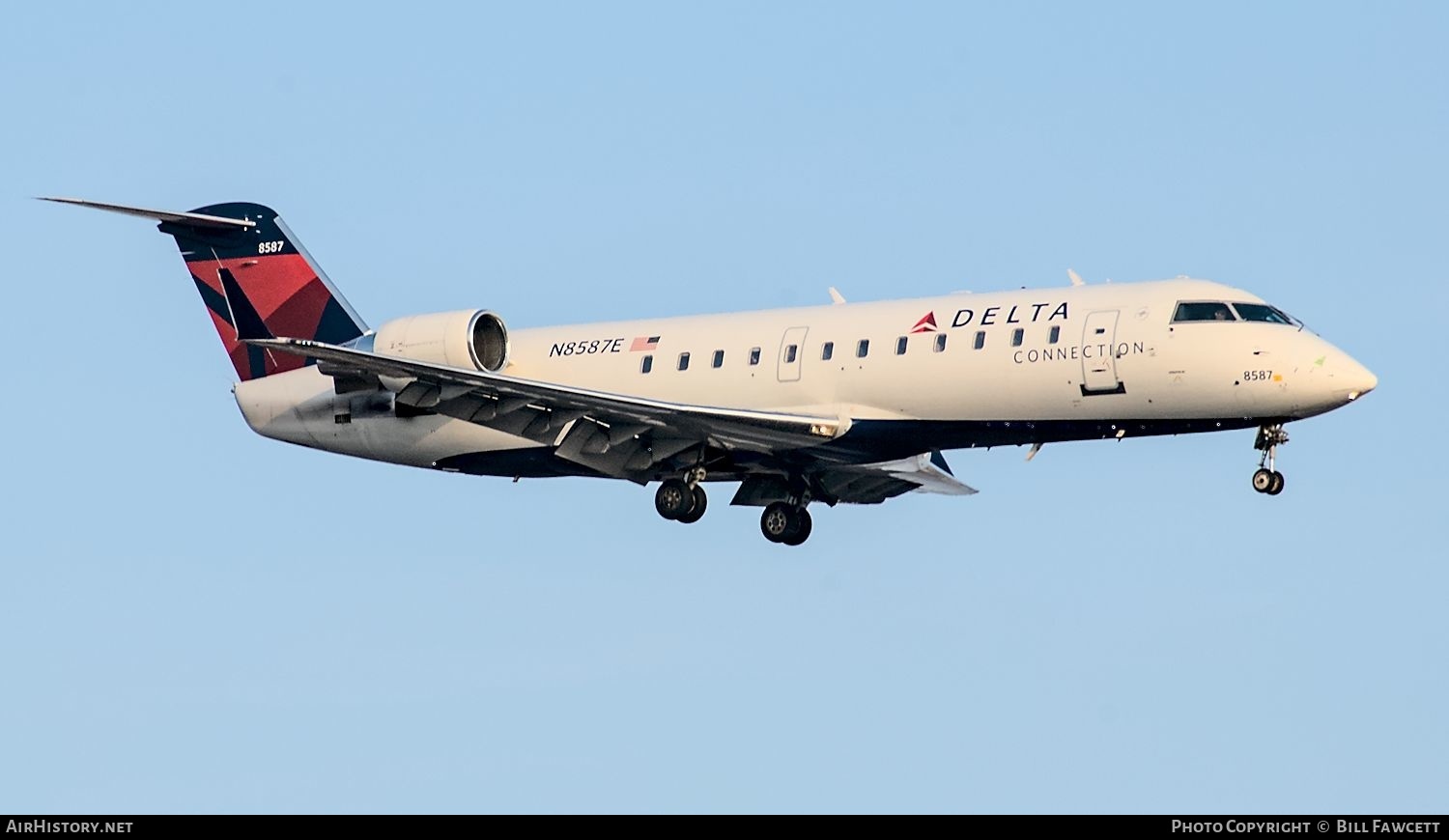 Aircraft Photo of N8587E | Bombardier CRJ-200LR (CL-600-2B19) | Delta Connection | AirHistory.net #555655