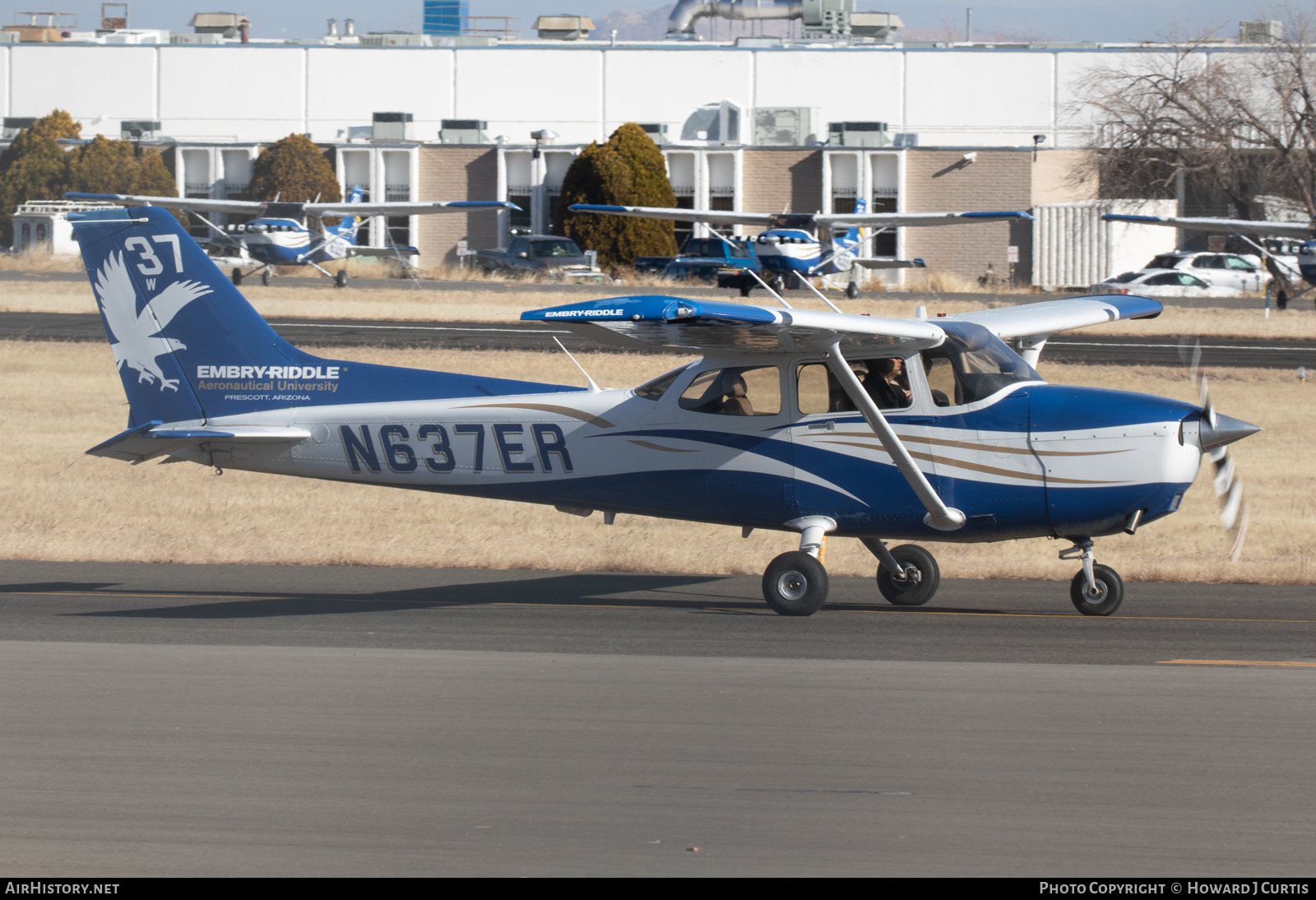 Aircraft Photo of N637ER | Cessna 172S Skyhawk SP | Embry-Riddle Aeronautical University | AirHistory.net #555670