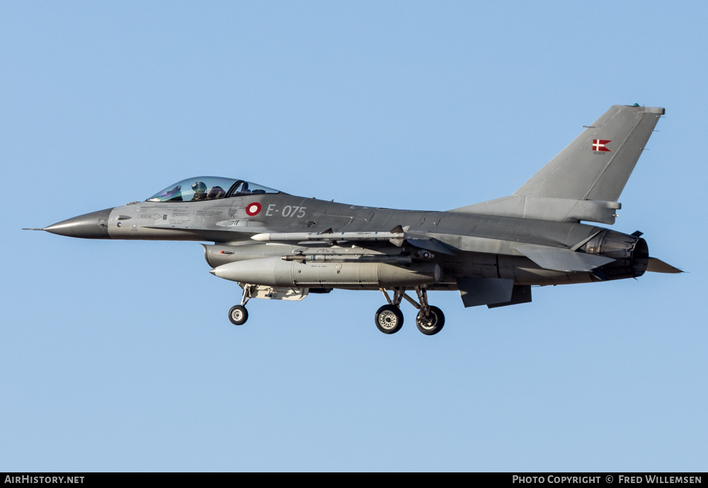 Aircraft Photo of E-075 | General Dynamics F-16AM Fighting Falcon | Denmark - Air Force | AirHistory.net #555710