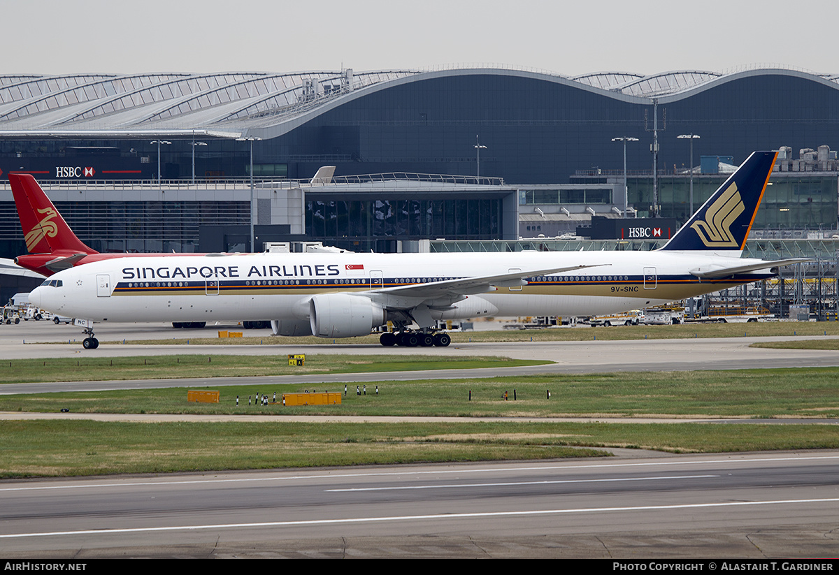 Aircraft Photo of 9V-SNC | Boeing 777-312/ER | Singapore Airlines | AirHistory.net #555718