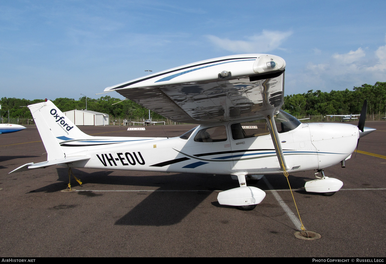 Aircraft Photo of VH-EOU | Cessna 172S Skyhawk SP | Oxford Aviation Academy | AirHistory.net #555777