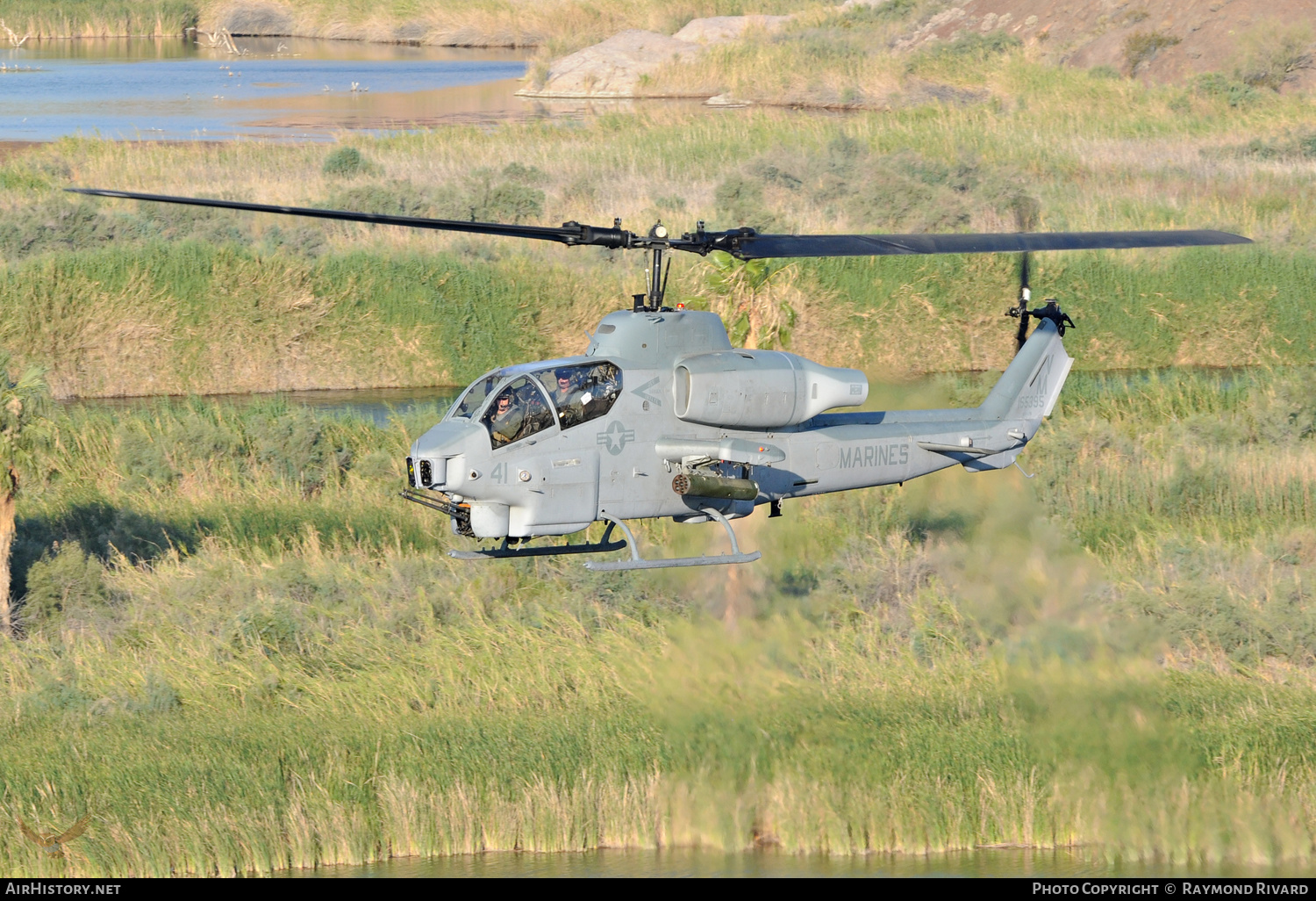 Aircraft Photo of 165359 | Bell AH-1W Super Cobra (209) | USA - Marines | AirHistory.net #555804