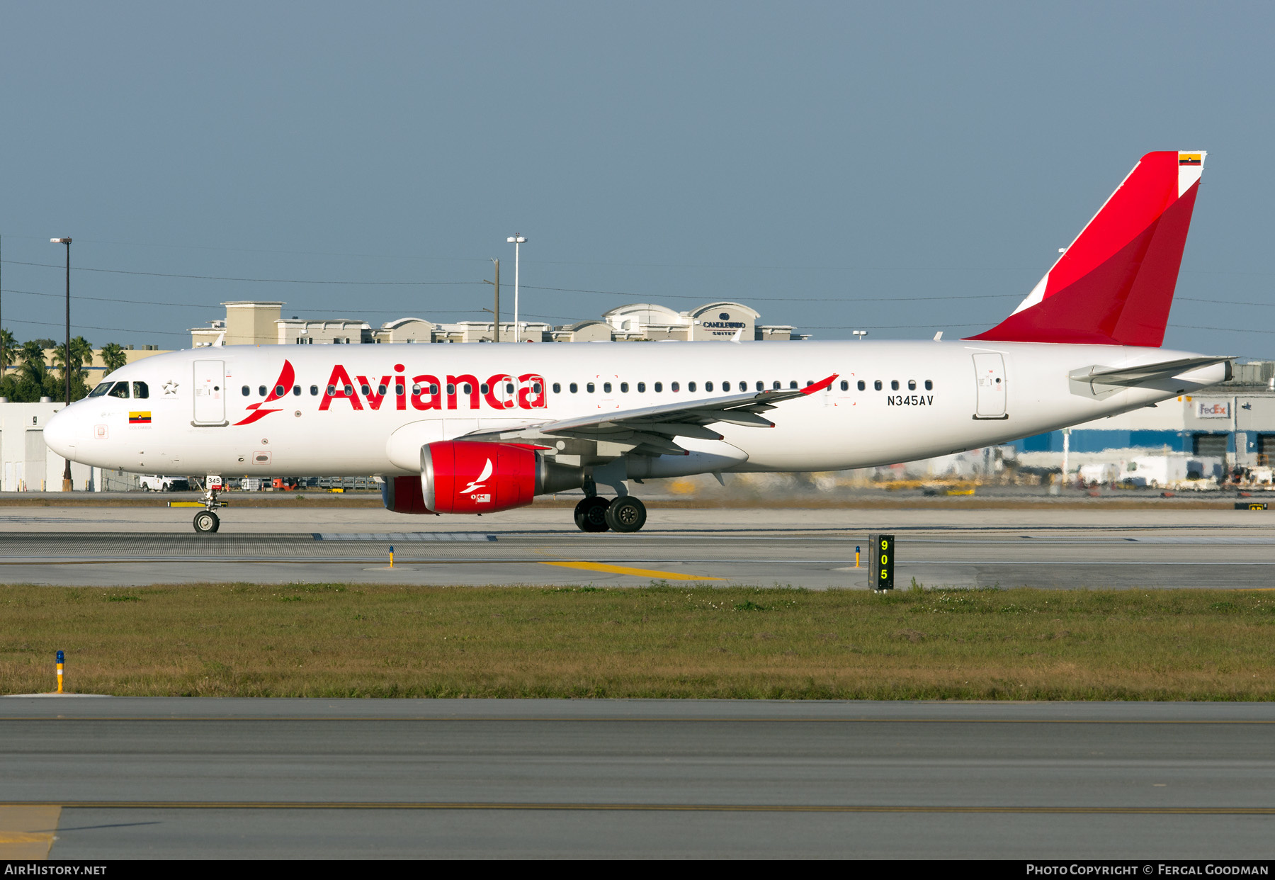 Aircraft Photo of N345AV | Airbus A320-214 | Avianca | AirHistory.net #555868