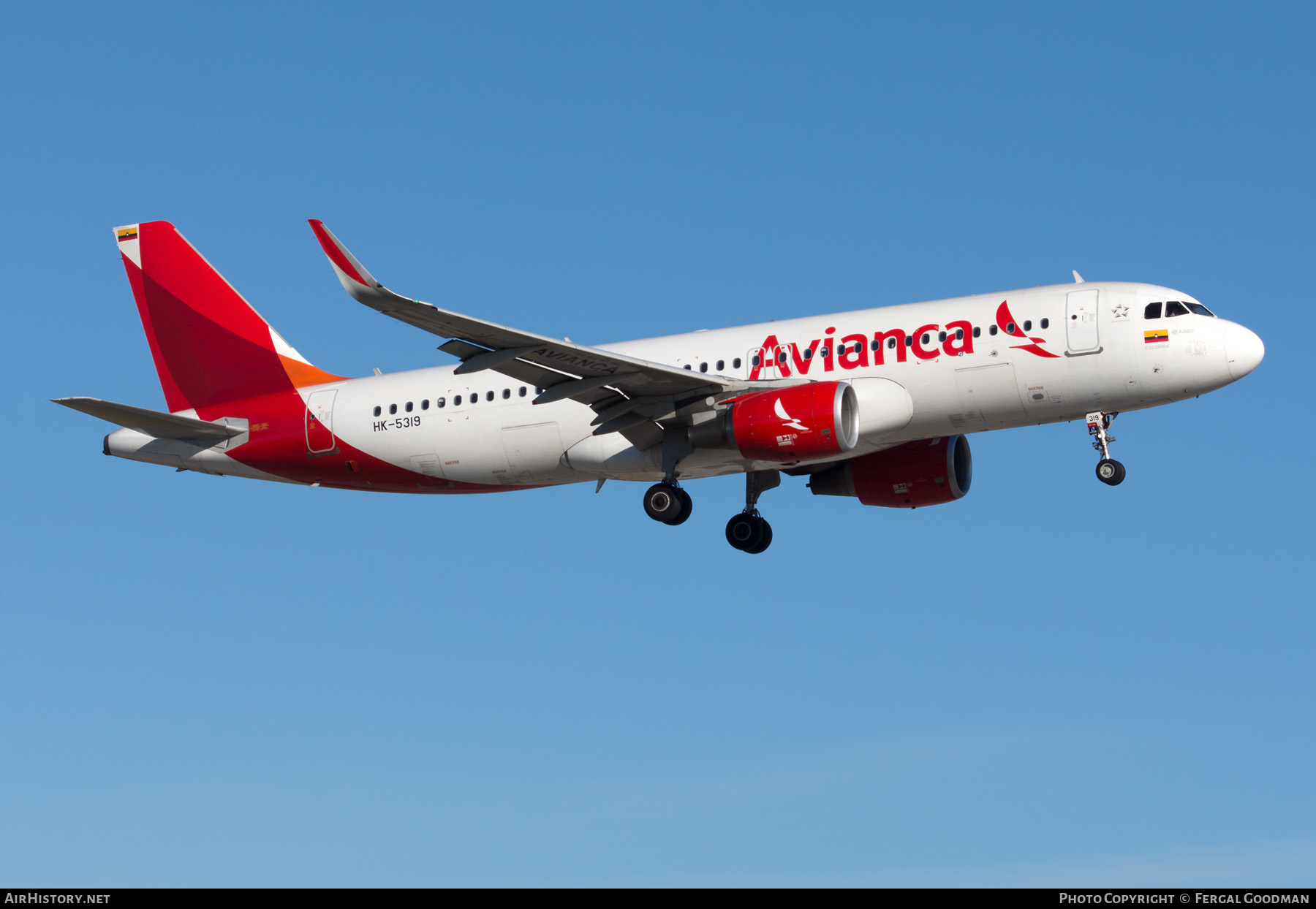 Aircraft Photo of HK-5319 | Airbus A320-214 | Avianca | AirHistory.net #555872