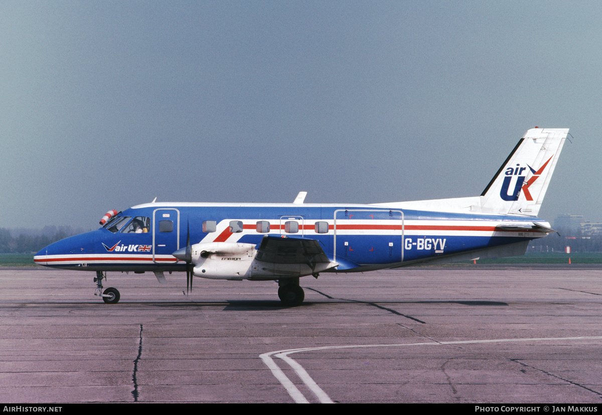 Aircraft Photo of G-BGYV | Embraer EMB-110P1 Bandeirante | Air UK | AirHistory.net #555973