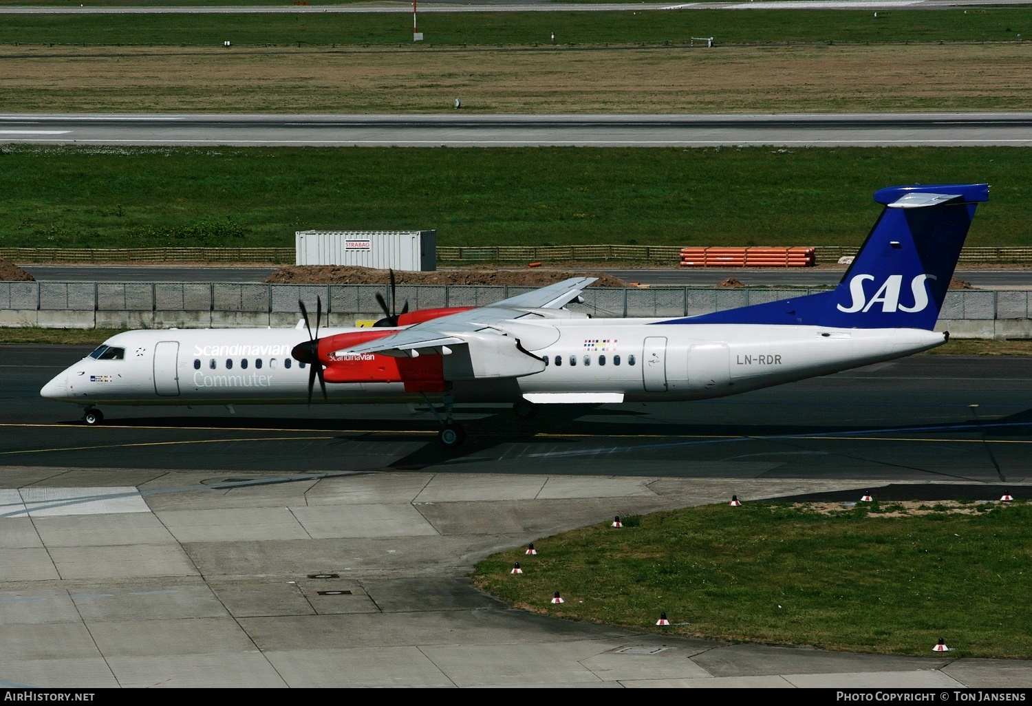Aircraft Photo of LN-RDR | Bombardier DHC-8-402 Dash 8 | Scandinavian Commuter - SAS | AirHistory.net #555978