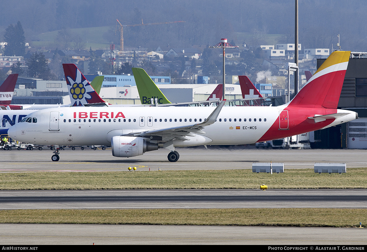 Aircraft Photo of EC-MCS | Airbus A320-216 | Iberia | AirHistory.net #556064