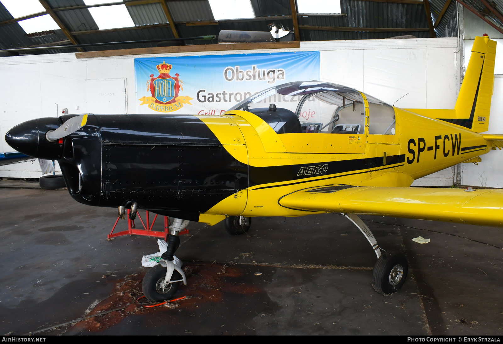 Aircraft Photo of SP-FCW | Zlin Z-142 | AirHistory.net #556119