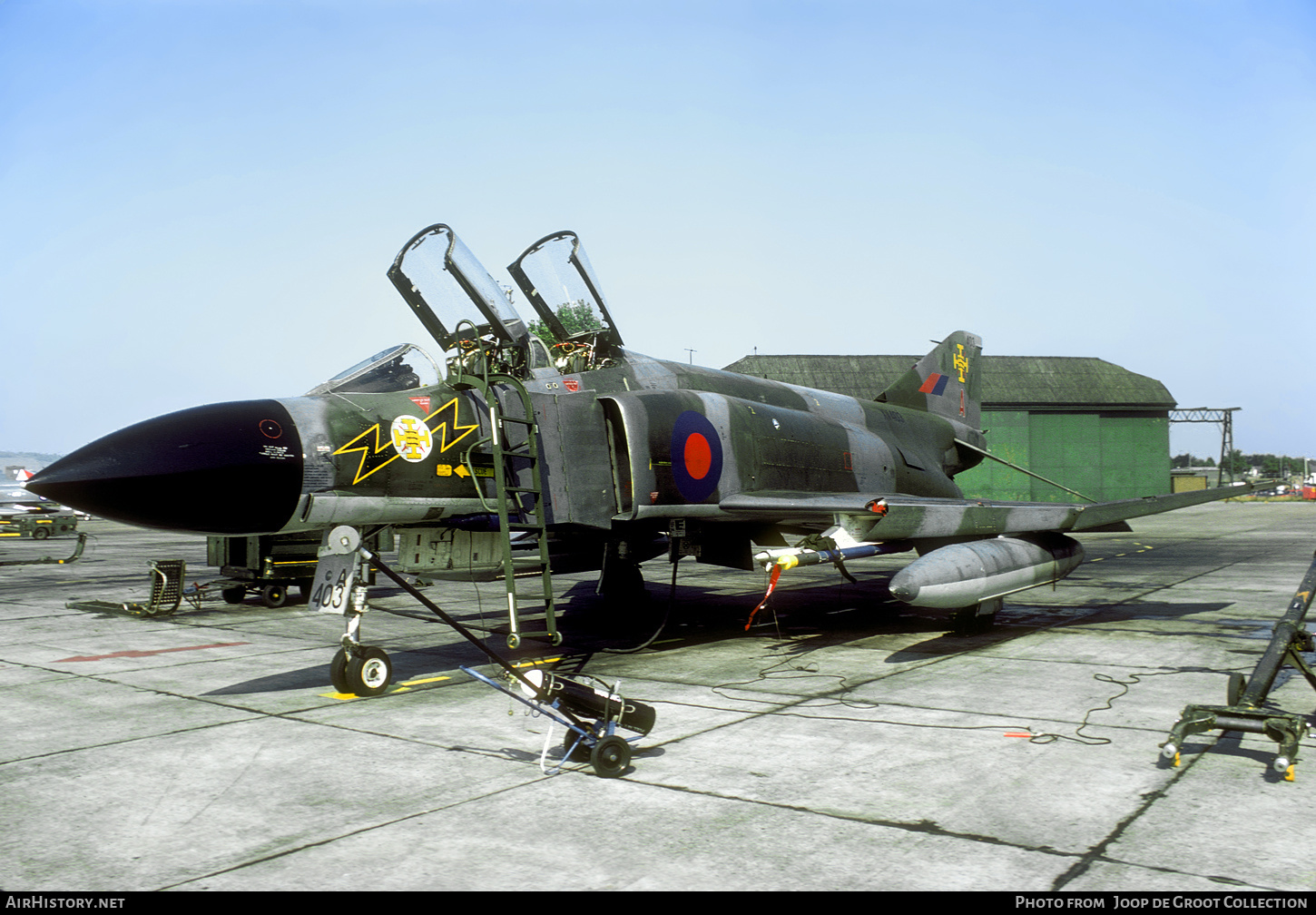 Aircraft Photo of XV403 | McDonnell Douglas F-4M Phantom FGR2 | UK - Air Force | AirHistory.net #556135