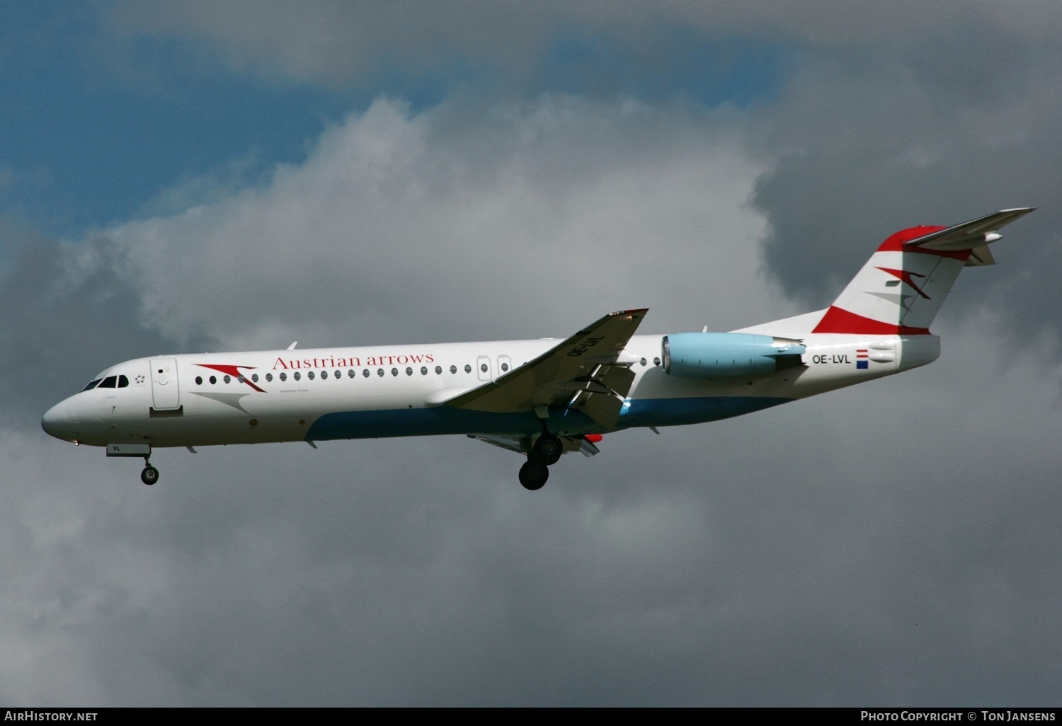 Aircraft Photo of OE-LVL | Fokker 100 (F28-0100) | Austrian Arrows | AirHistory.net #556156