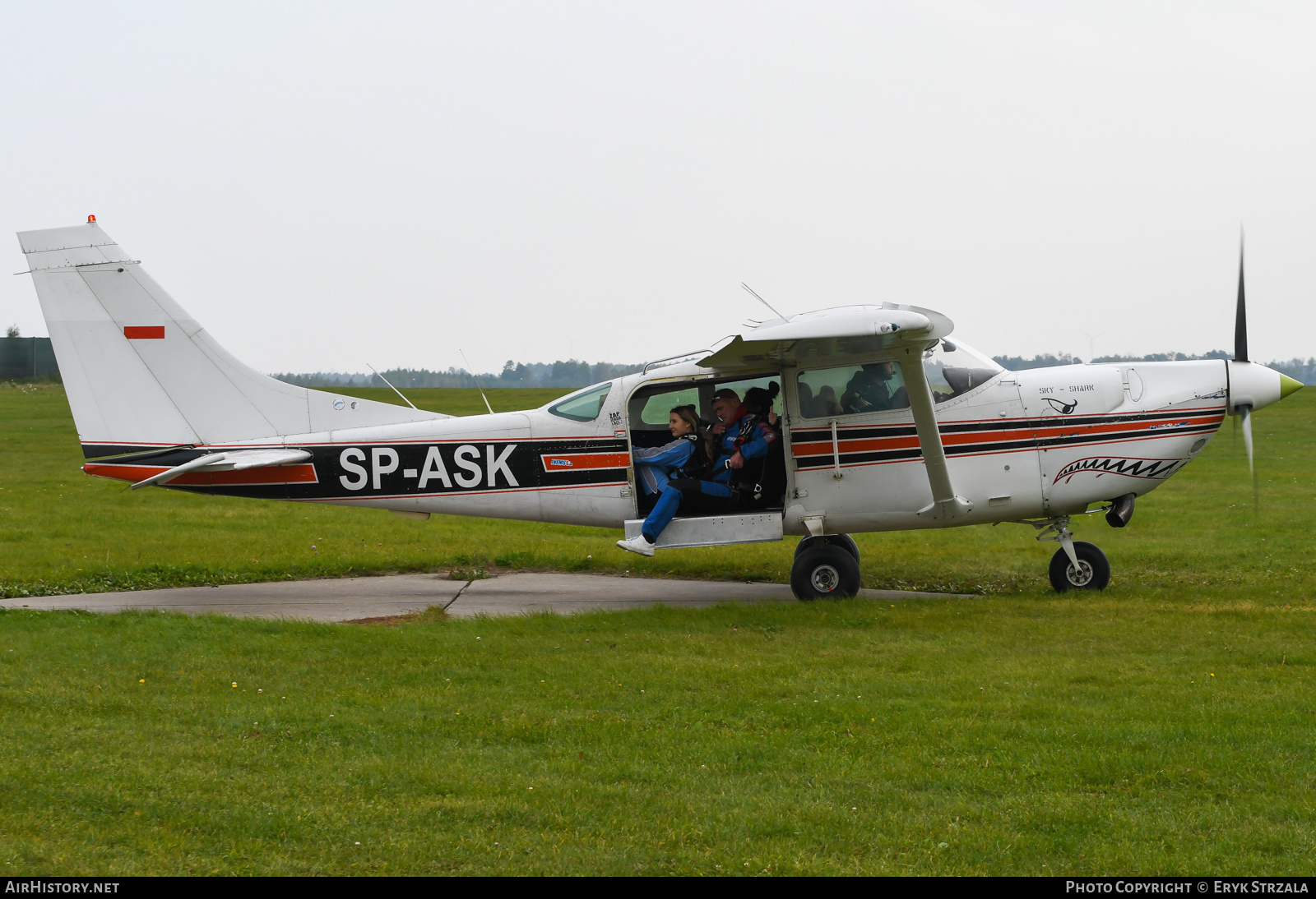 Aircraft Photo of SP-ASK | Cessna U206G/Soloy Turbine 206 | AirHistory.net #556181