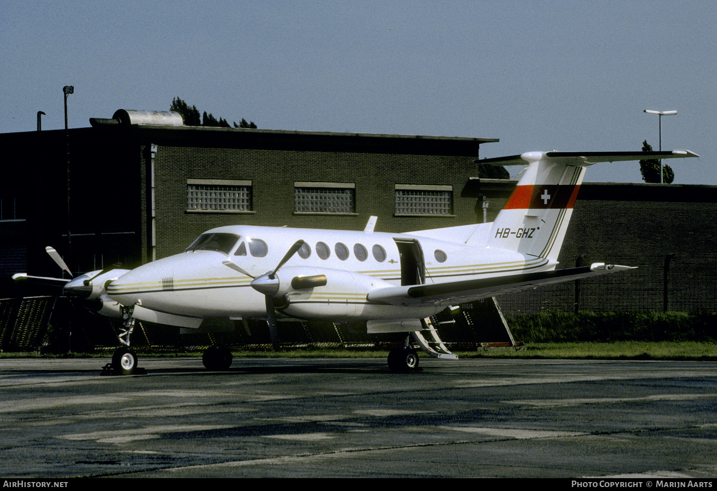 Aircraft Photo of HB-GHZ | Beech 200 Super King Air | AirHistory.net #556196