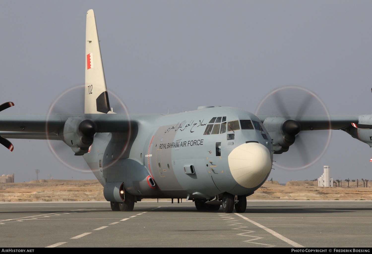 Aircraft Photo of 702 | Lockheed Martin C-130J Hercules C5 | Bahrain - Air Force | AirHistory.net #556199