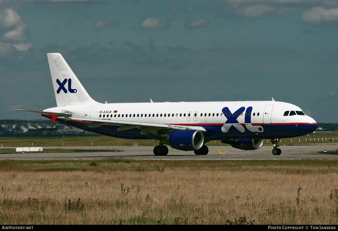 Aircraft Photo of D-AXLB | Airbus A320-214 | XL Airways | AirHistory.net #556212