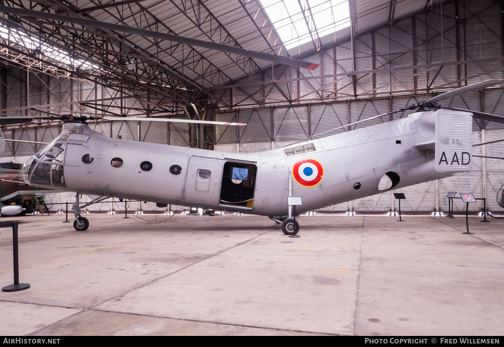 Aircraft Photo of FR69 | Piasecki H-21C Shawnee | France - Army | AirHistory.net #556284