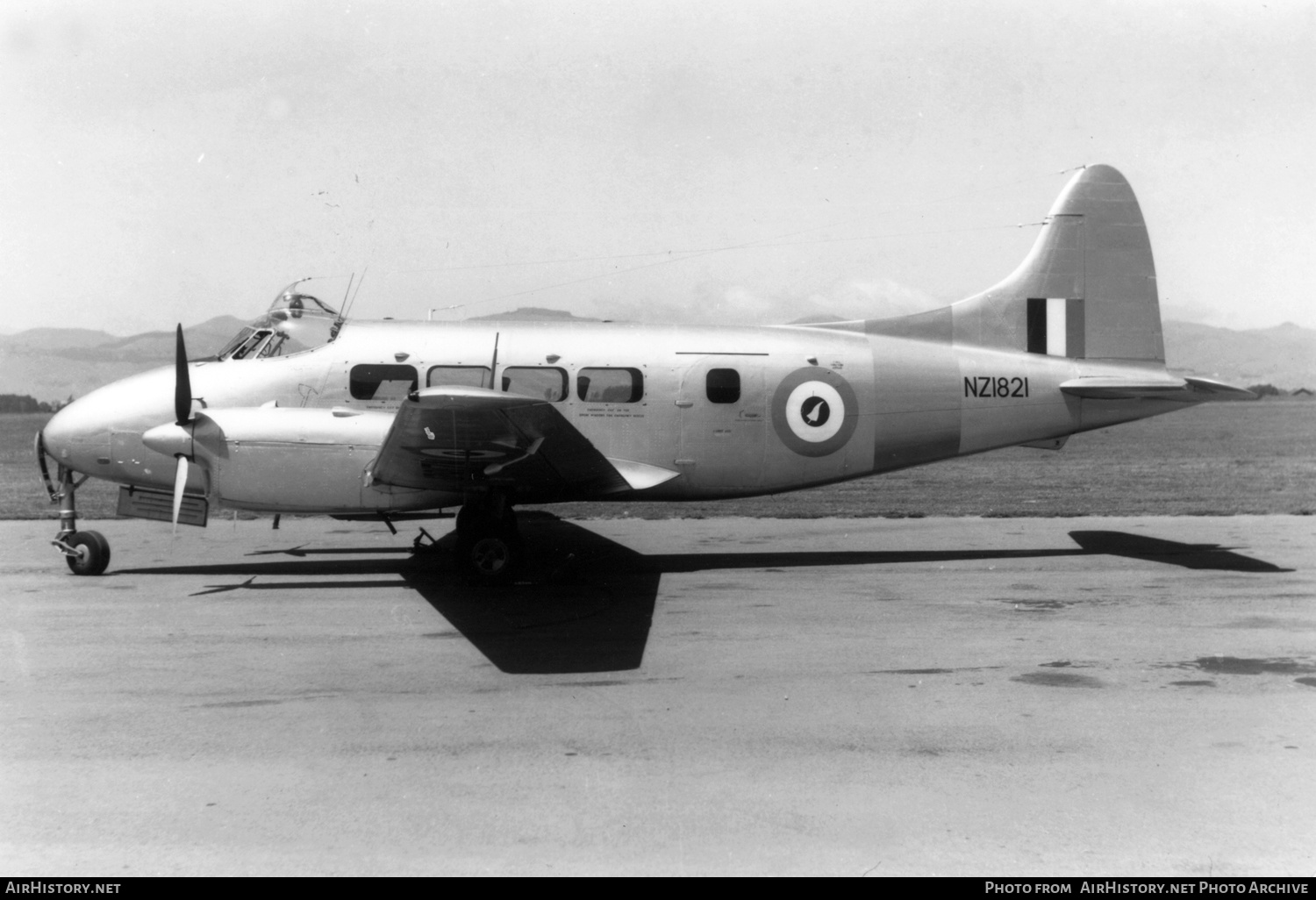 Aircraft Photo of NZ1821 | De Havilland D.H. 104 Devon C1 | New Zealand - Air Force | AirHistory.net #556299