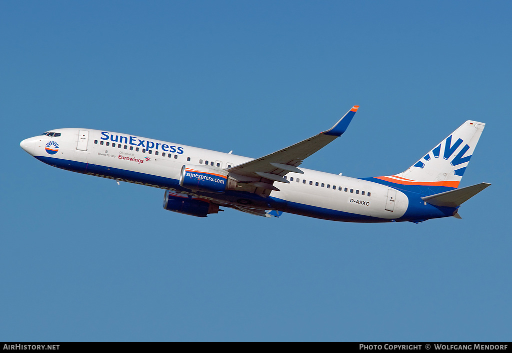 Aircraft Photo of D-ASXC | Boeing 737-86N | SunExpress | AirHistory.net #556306