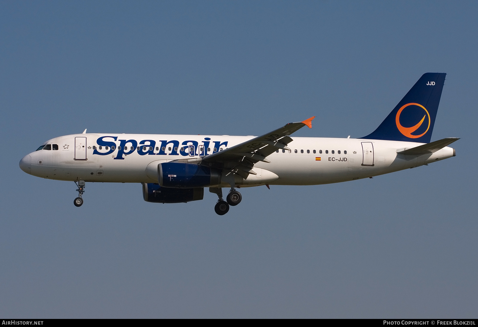 Aircraft Photo of EC-JJD | Airbus A320-232 | Spanair | AirHistory.net #556337