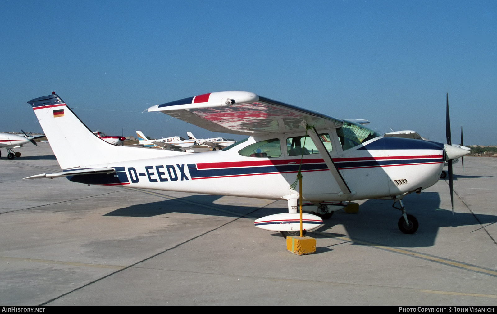 Aircraft Photo of D-EEDX | Cessna 182P Skylane | AirHistory.net #556342