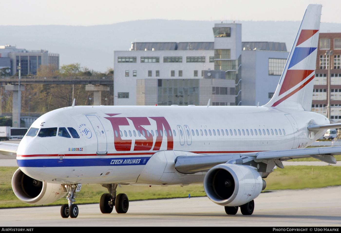 Aircraft Photo of OK-LEE | Airbus A320-214 | ČSA - Czech Airlines | AirHistory.net #556375