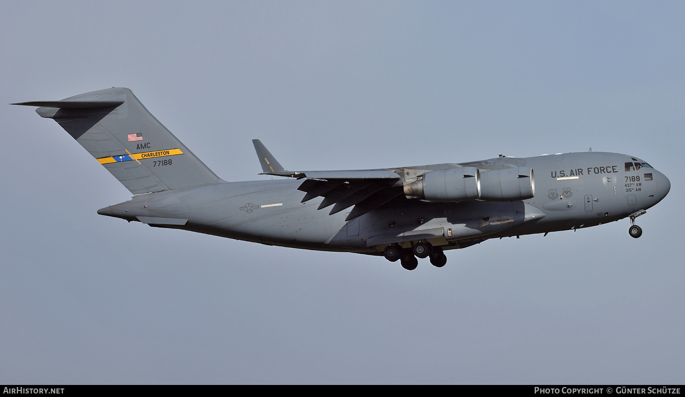 Aircraft Photo of 07-7188 / 77188 | Boeing C-17A Globemaster III | USA - Air Force | AirHistory.net #556376