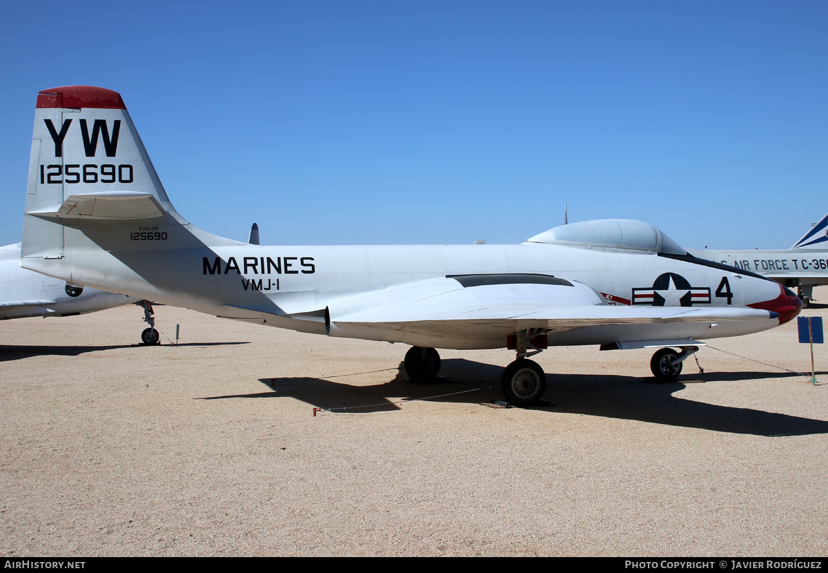 Aircraft Photo of 125690 | McDonnell F2H-2P Banshee | USA - Marines | AirHistory.net #556433