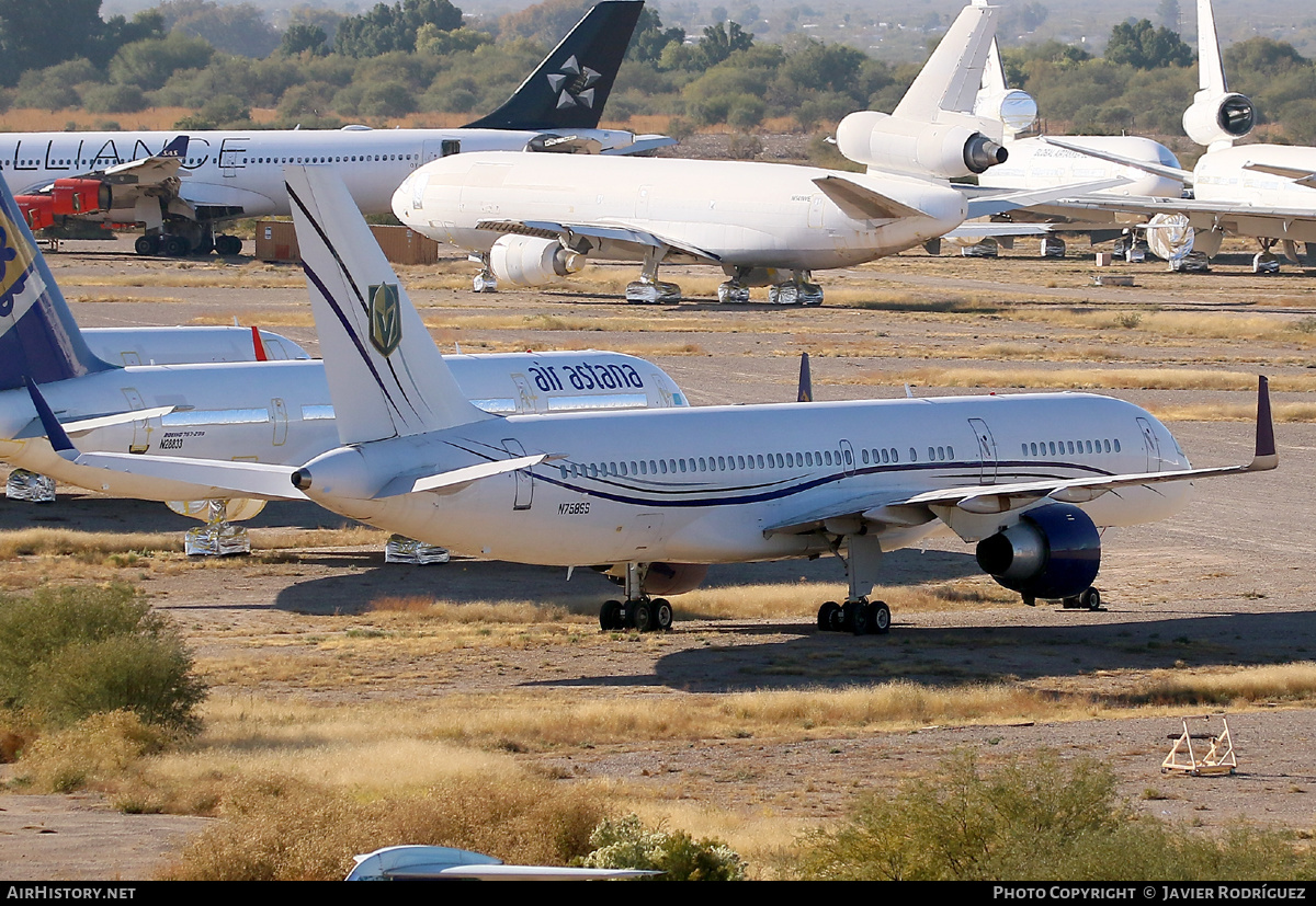 Aircraft Photo of N758SS | Boeing 757-222 | AirHistory.net #556485