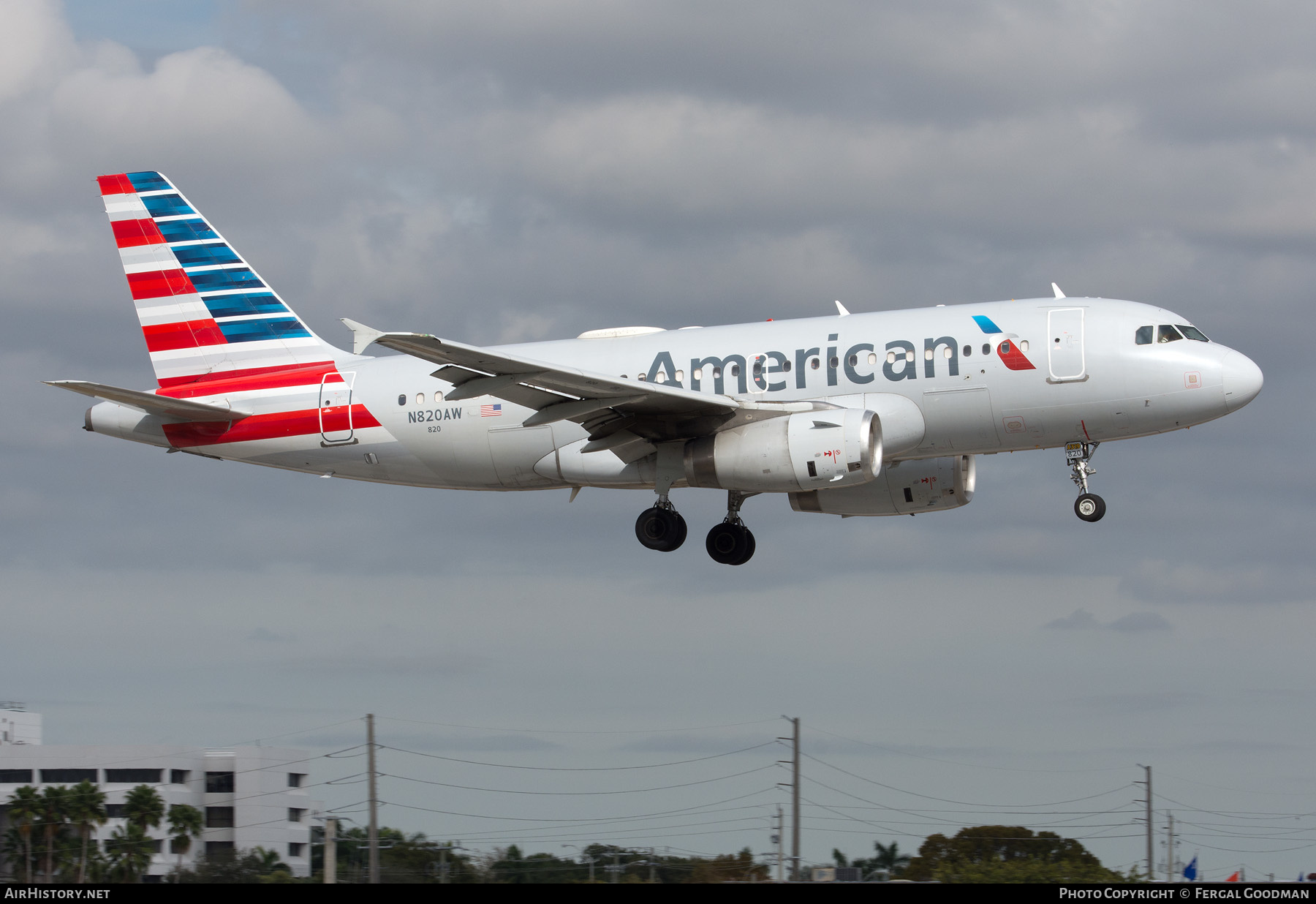 Aircraft Photo of N820AW | Airbus A319-132 | American Airlines | AirHistory.net #556533