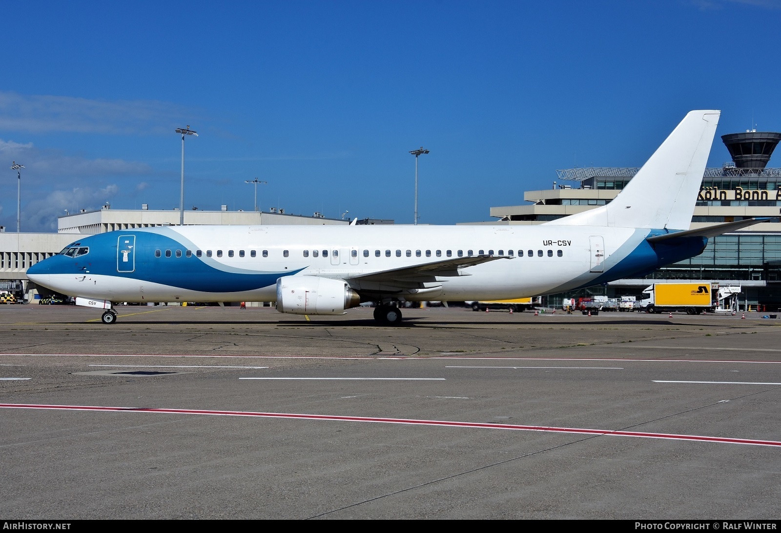Aircraft Photo of UR-CSV | Boeing 737-4K5 | AirHistory.net #556582