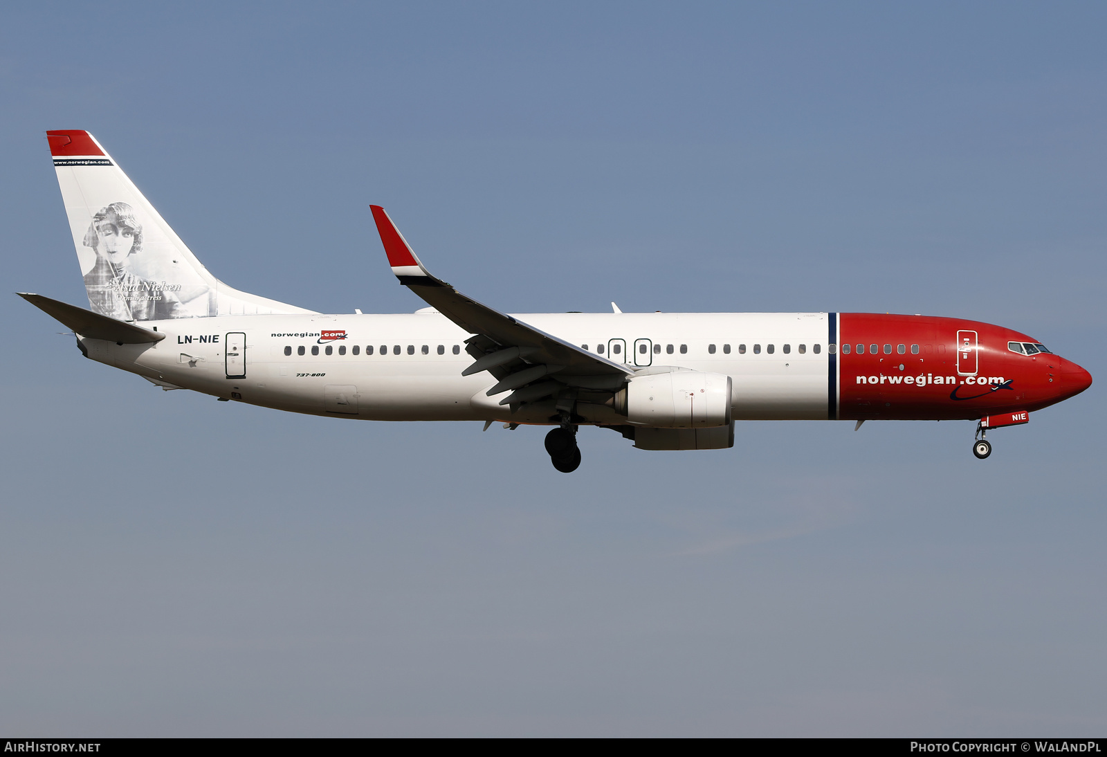 Aircraft Photo of LN-NIE | Boeing 737-8JP | Norwegian | AirHistory.net #556746
