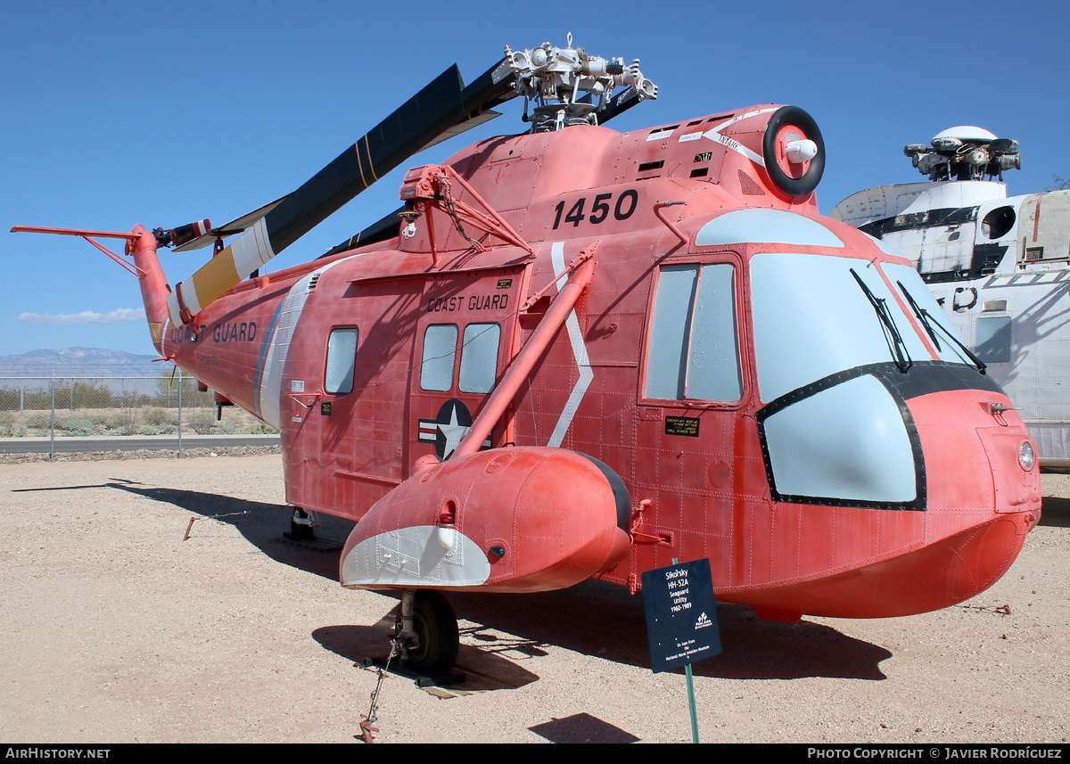 Aircraft Photo of 1450 | Sikorsky HH-52A Seaguard (S-62A) | USA - Coast Guard | AirHistory.net #556780