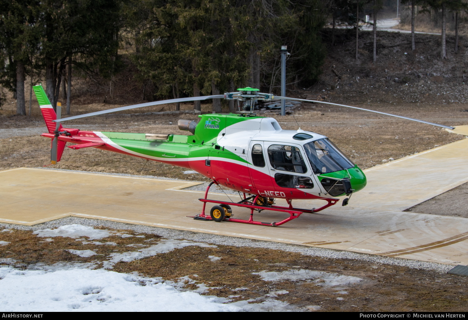 Aircraft Photo of I-NEED | Eurocopter AS-350B-3 Ecureuil | EliFriulia | AirHistory.net #556788