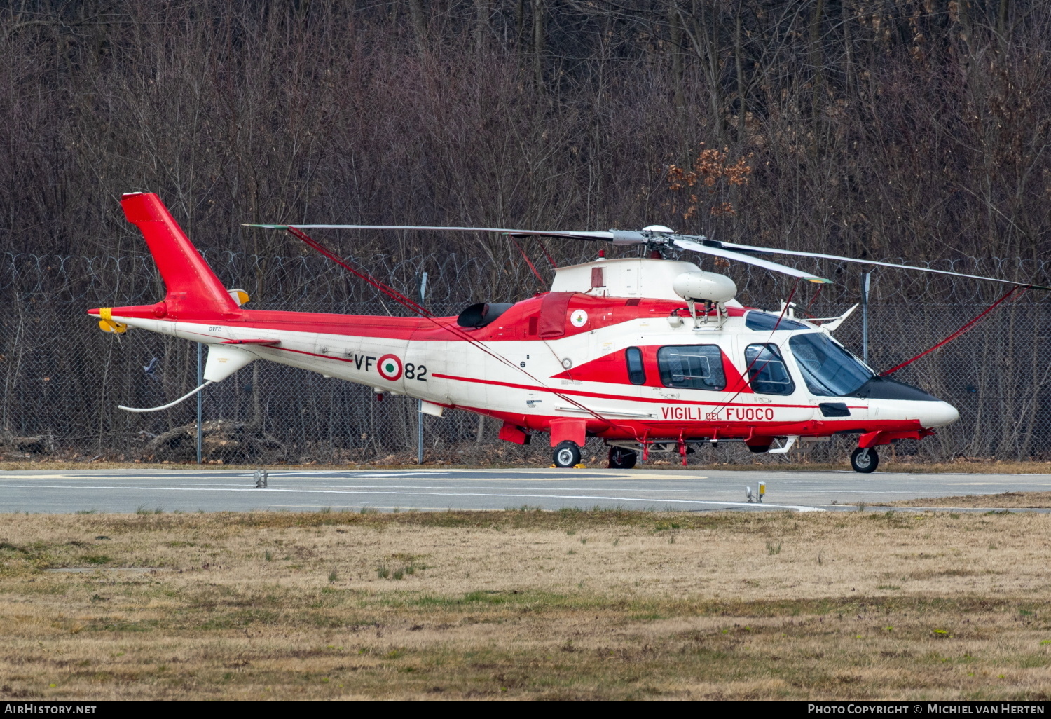 Aircraft Photo of VF-82 / DVFC | Agusta A-109E Power | Italy - Vigili del Fuoco | AirHistory.net #556825