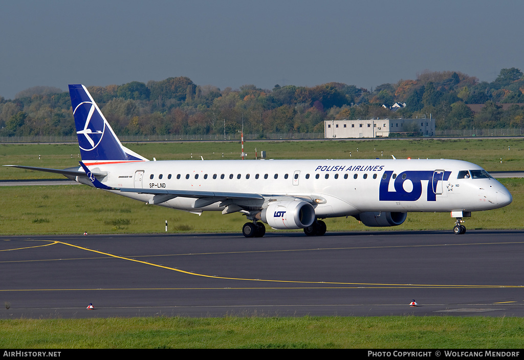 Aircraft Photo of SP-LND | Embraer 195LR (ERJ-190-200LR) | LOT Polish Airlines - Polskie Linie Lotnicze | AirHistory.net #556834