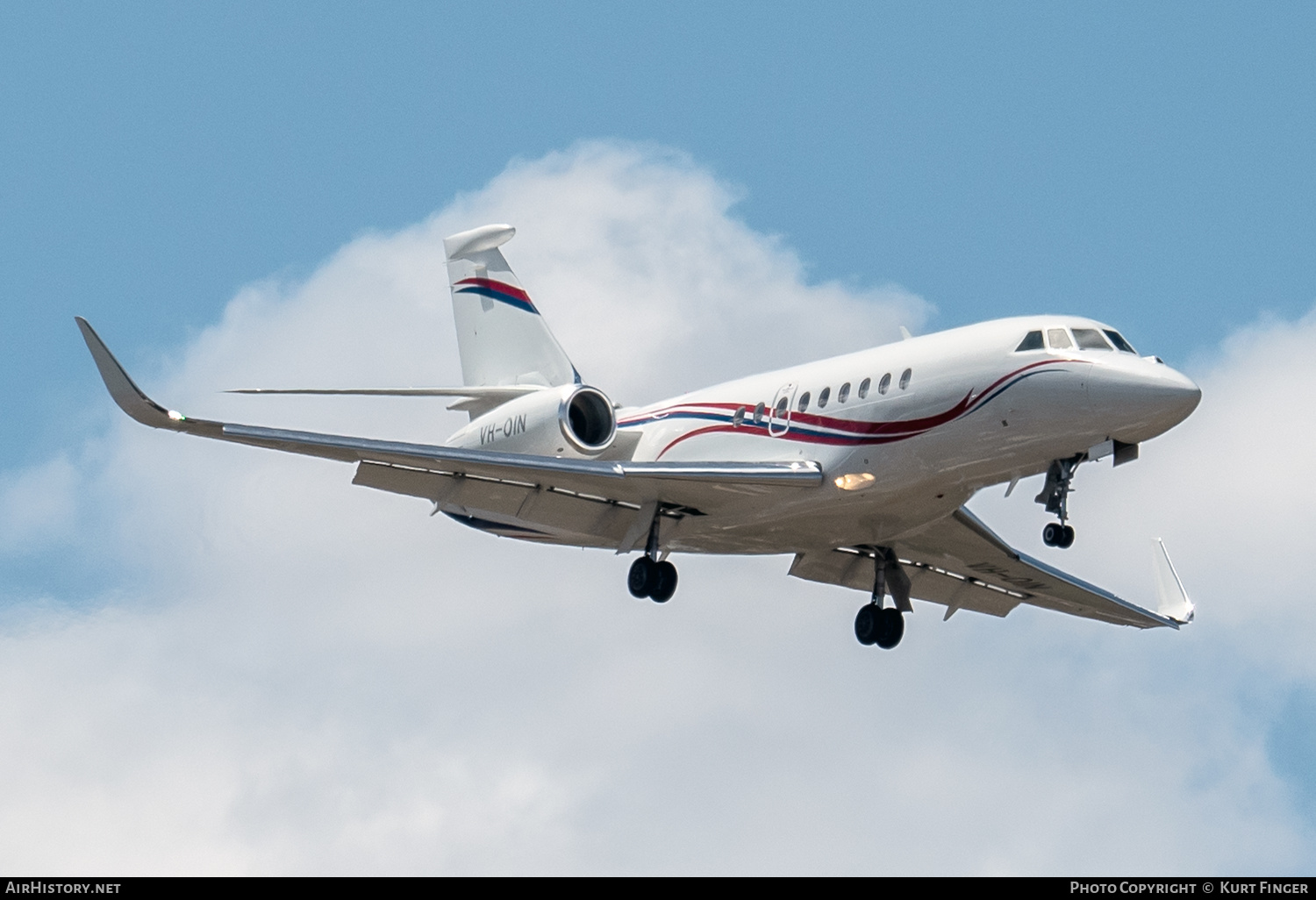Aircraft Photo of VH-OIN | Dassault Falcon 2000LX | AirHistory.net #556841